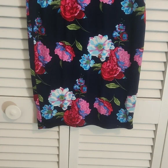 Joe & Elle Blue Floral Bodycon Dress - Picture 6 of 7